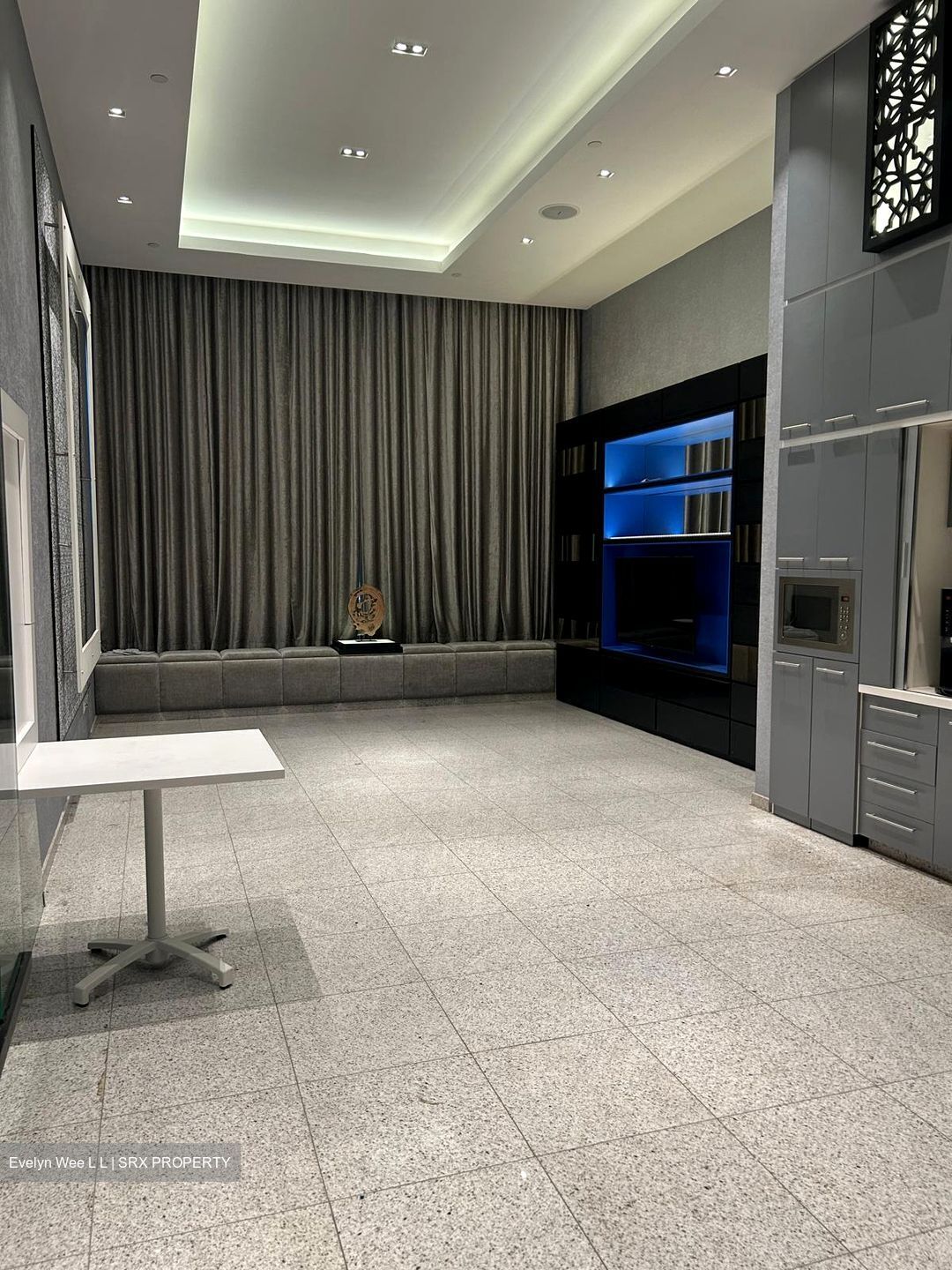 The Central (D1), Office #634624691